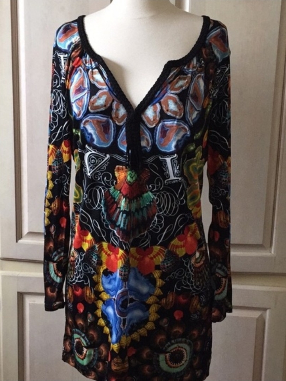 Custo Barcelona Black Multicolor V-Neck Printed Tunic